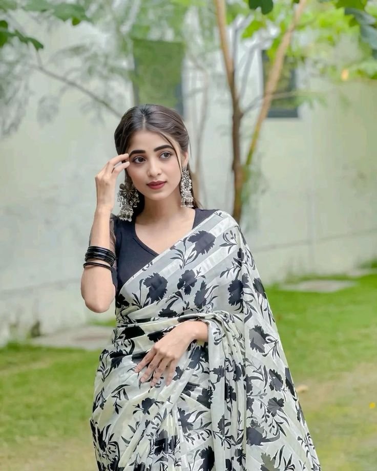 Kavya Shinde
